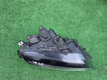 Laden Sie das Bild in den Galerie-Viewer, Frontscheinwerfer VW Amarok 2H3941032 Rechts Scheinwerfer Headlight SCH8777275127sn