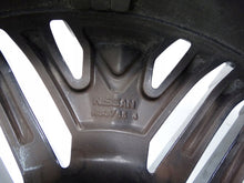 Laden Sie das Bild in den Galerie-Viewer, 1x Alufelge 17 Zoll 6.5" 5x114.3 45ET Glanz Schwarz R33765-4 Nissan Leaf FEL3314843121ek