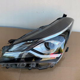 Frontscheinwerfer Toyota Yaris 81170-0DK10 LED Links Scheinwerfer Headlight SCH8165700695ub