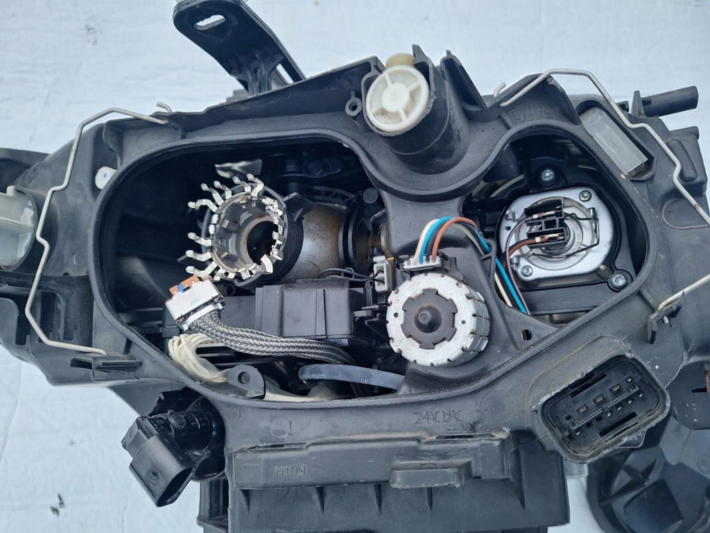 Frontscheinwerfer BMW E88 E82 E87 6952603-07 Links Scheinwerfer Headlight SCH9930748170ym