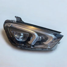 Laden Sie das Bild in den Galerie-Viewer, Frontscheinwerfer Mercedes-Benz Gle A1679068607 Rechts Scheinwerfer Headlight