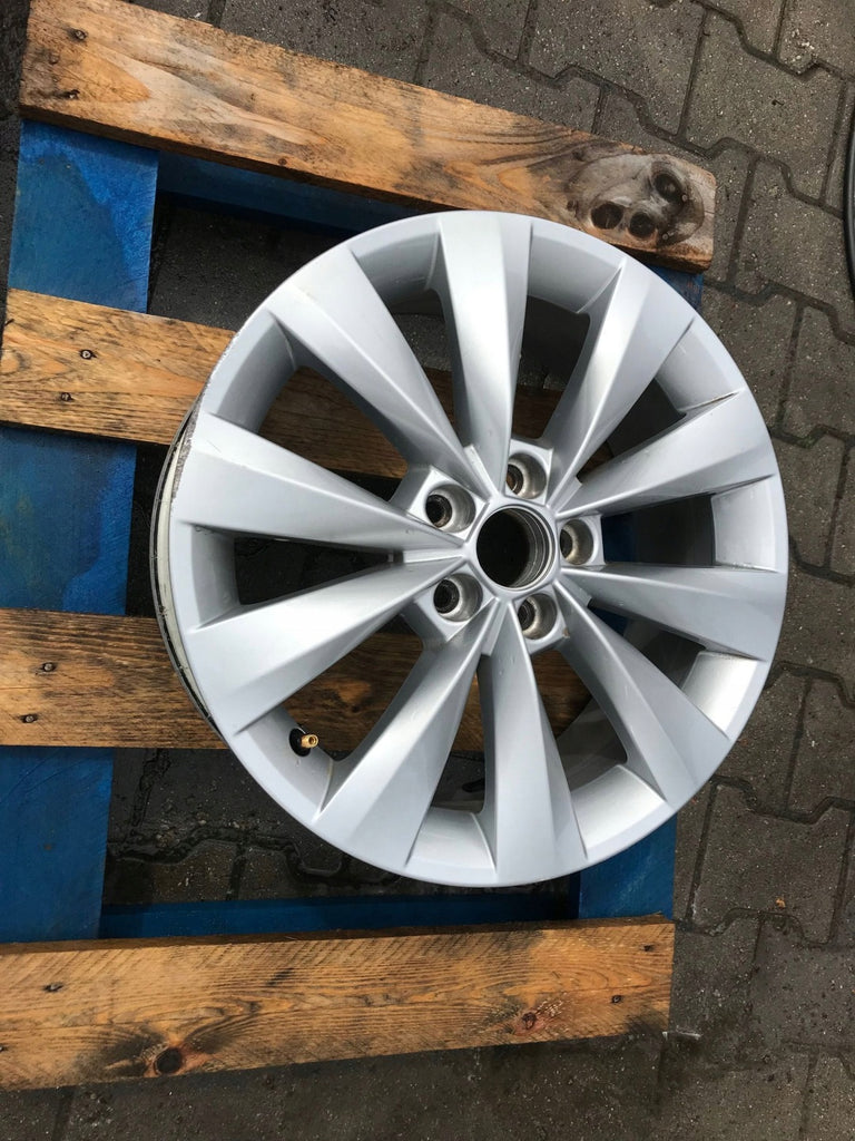 1x Alufelge 16 Zoll 658601025K Skoda Scala Rim Wheel FEL8279807175yq