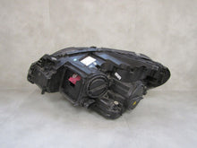 Laden Sie das Bild in den Galerie-Viewer, Frontscheinwerfer Mercedes-Benz W246 A2468207861 Xenon Rechts Headlight SCH9880389521wz