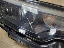 Laden Sie das Bild in den Galerie-Viewer, Frontscheinwerfer Jeep 85122000 LED Rechts Scheinwerfer Headlight SCH3549612037az