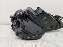 Laden Sie das Bild in den Galerie-Viewer, Frontscheinwerfer Skoda Karoq 57B941015C LED Links Scheinwerfer Headlight SCH4482713449op