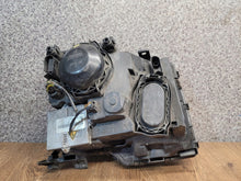Laden Sie das Bild in den Galerie-Viewer, Frontscheinwerfer Land Rover Range L322 Xenon Links Scheinwerfer Headlight SCH5413771166ns