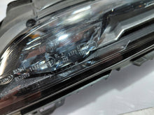 Laden Sie das Bild in den Galerie-Viewer, Frontscheinwerfer BMW 7 9879935-12 LED Links Scheinwerfer Headlight SCH7725020292vq