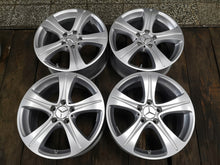 Load image into Gallery viewer, 4x Alufelge 17 Zoll 7.5" 5x112 40ET Glanz Silber A2134011200 Mercedes-Benz W213 FEL3902520014kp