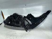 Load image into Gallery viewer, Frontscheinwerfer Honda Cr-V V Crv I 33100TLAA11 LED FALSE Headlight SCH5024527741ep