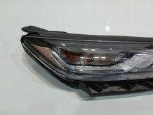 Laden Sie das Bild in den Galerie-Viewer, Frontscheinwerfer Hyundai Kona 92208J9000 LED Rechts Scheinwerfer Headlight SCH6468441244cl