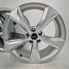 Laden Sie das Bild in den Galerie-Viewer, 4x Alufelge 19 Zoll 7.0" 5x112 34ET Glanz Schwarz 80A601025K Audi Rim Wheel FEL9444781324xx