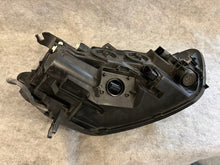 Laden Sie das Bild in den Galerie-Viewer, Frontscheinwerfer Audi A6 C7 4G0941005F 1EL011877-01 Xenon Links Headlight