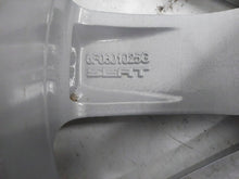 Laden Sie das Bild in den Galerie-Viewer, 1x Alufelge 15 Zoll 6.5&quot; 5x108 40ET 5F0501025G Seat Leon Rim Wheel