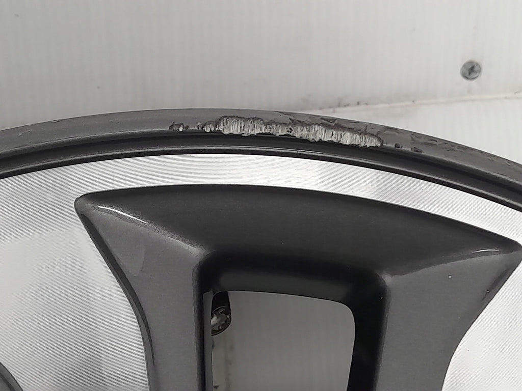 1x Alufelge 15 Zoll 6.0" 4x100 47ET Silber 52910-C8800 Hyundai Rim Wheel