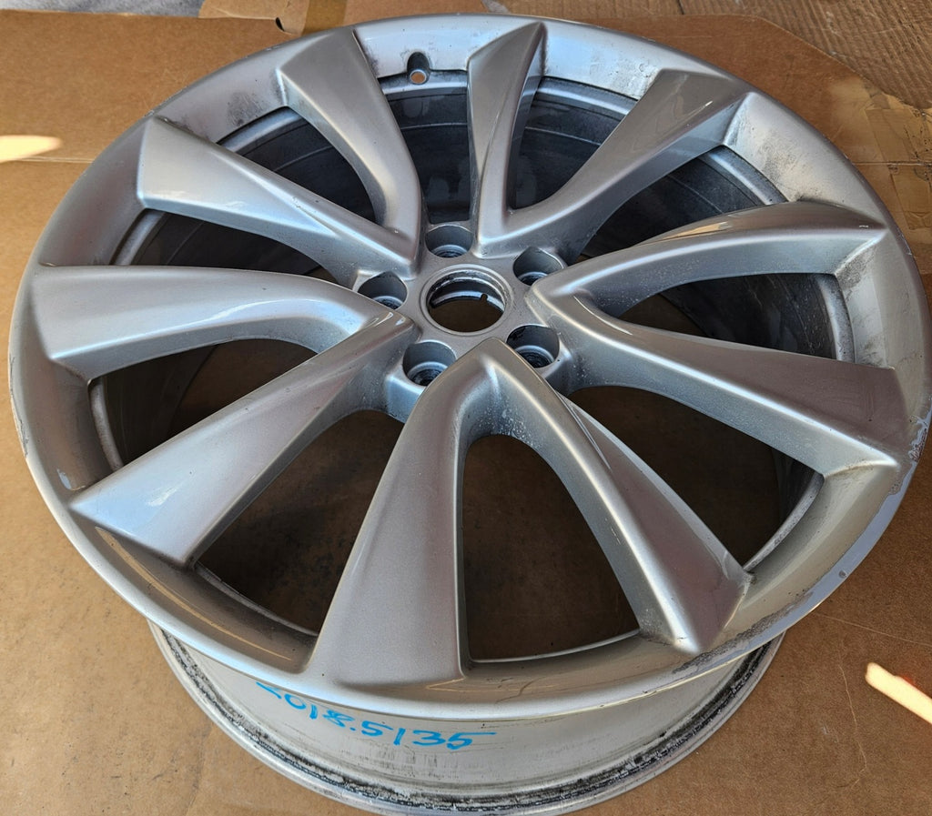 1x Alufelge 19 Zoll 8.5" 5x114.3 35ET Glanz Silber 1044227-00-D Tesla Model 3 FEL1950672401rh