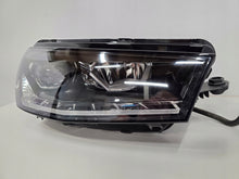 Laden Sie das Bild in den Galerie-Viewer, Frontscheinwerfer Skoda Fabia IV 6VB941016B Rechts Scheinwerfer Headlight SCH1324099557lg