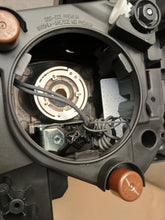 Laden Sie das Bild in den Galerie-Viewer, Frontscheinwerfer Jeep 68643492AA 155256624 Xenon Rechts Scheinwerfer Headlight SCH7065435416ot