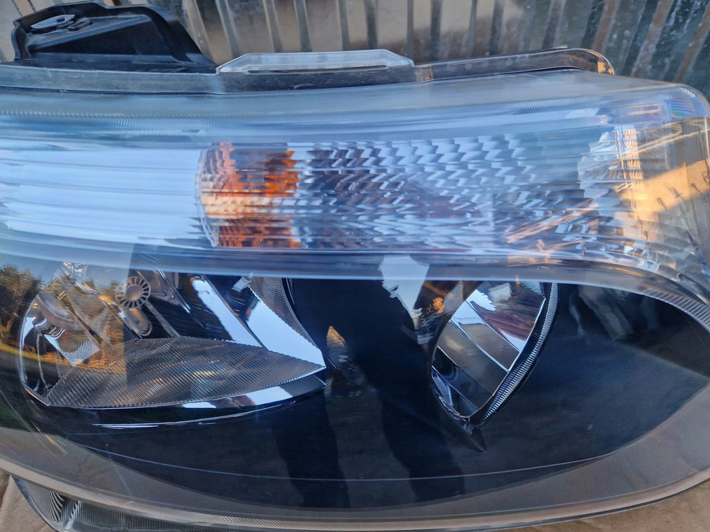 Frontscheinwerfer Mercedes-Benz Vito W447 A4479067800 Rechts Headlight SCH9278188279ux