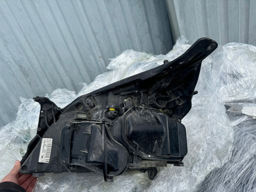 Frontscheinwerfer Opel Vectra C 13170934 13170933 Xenon Ein Satz Headlight SCH1672979849aw