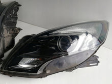 Laden Sie das Bild in den Galerie-Viewer, Frontscheinwerfer Opel Zafira C 13399858 13399859 Ein Stück (Rechts oder Links)