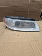 Laden Sie das Bild in den Galerie-Viewer, Frontscheinwerfer Volvo V70 S80 31214348 Rechts Scheinwerfer Headlight SCH4415184807za