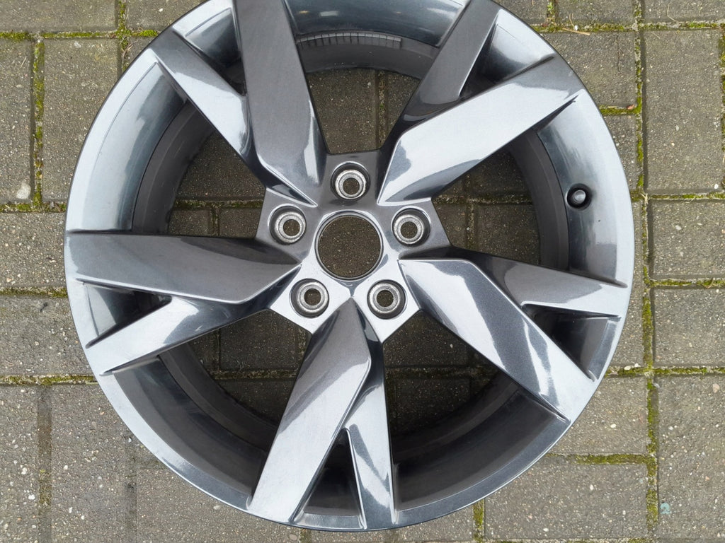 1x Alufelge 17 Zoll 6.5" 5x112 46ET Glanz 5E3601025 Skoda Octavia 5e3 I FEL1397414011bh
