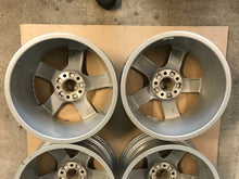 Load image into Gallery viewer, 4x Alufelge 17 Zoll 7.5" 5x112 37ET Glanz Silber 4G0071497 Audi A6 Rim Wheel FEL2294825287qh