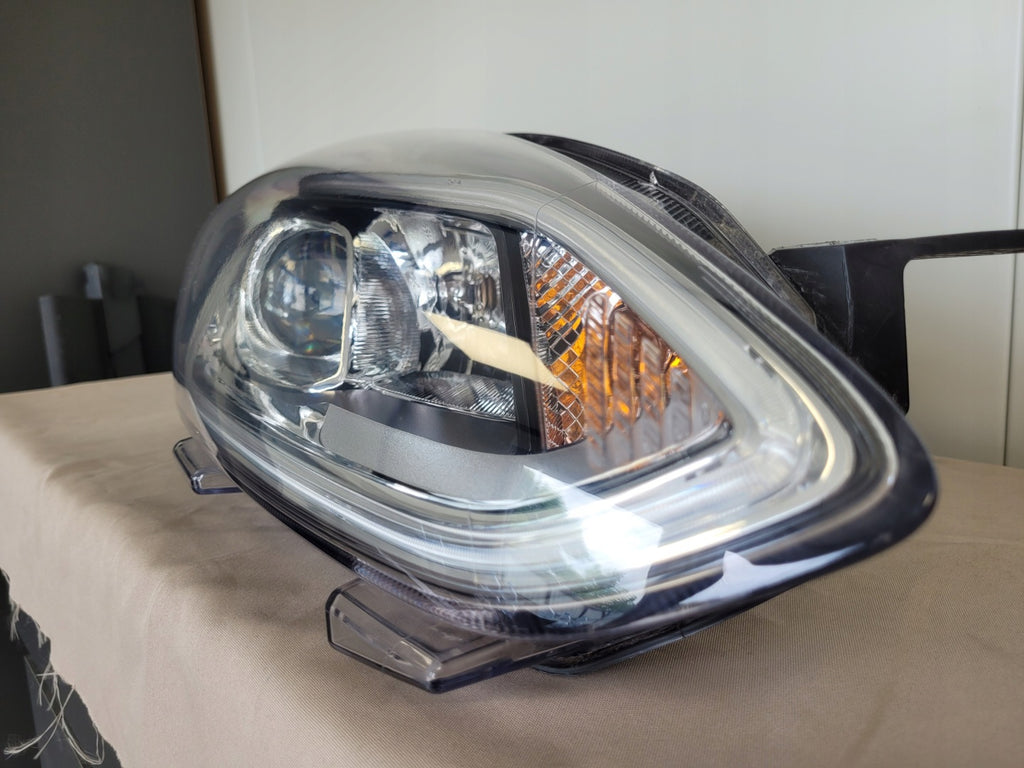 Frontscheinwerfer Ford Fiesta I Rechts Scheinwerfer Headlight SCH5993688137wp