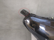 Load image into Gallery viewer, Frontscheinwerfer Ford Fiesta LED Rechts Scheinwerfer Headlight SCH1673490429zn