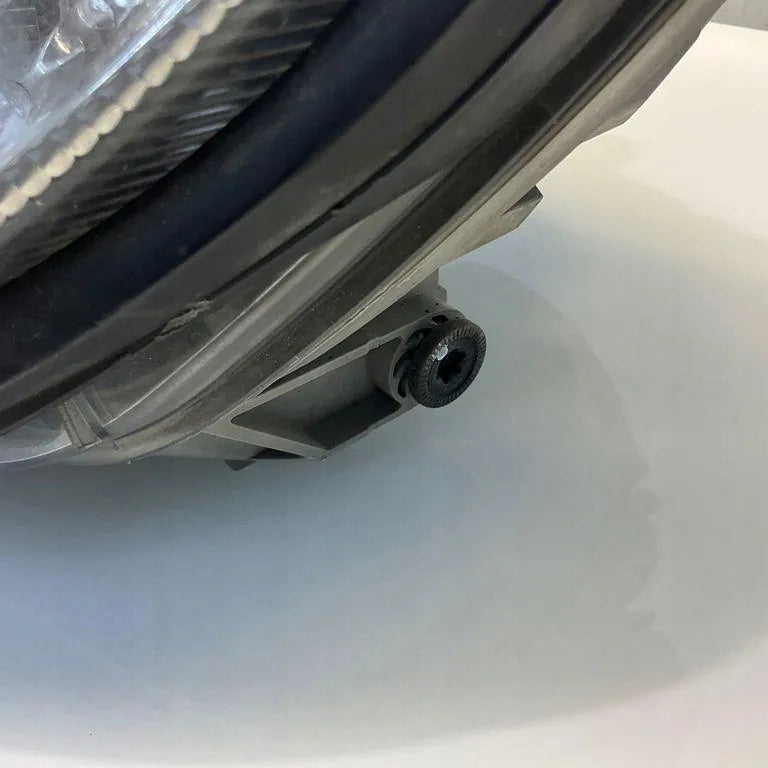 Frontscheinwerfer Mercedes-Benz A2038203761 0301166275 Xenon Links Headlight SCH5466099109yd