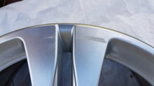 Load image into Gallery viewer, 1x Alufelge 18 Zoll 8.0" 5x112 41ET Glanz Silber A2224013400 Mercedes-Benz W222 FEL5720345884cw