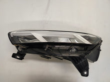 Load image into Gallery viewer, Frontscheinwerfer Dacia Sandero III Logan Jogger 260602561R LED Links Headlight SCH9320234355ev