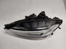 Laden Sie das Bild in den Galerie-Viewer, Frontscheinwerfer Volvo V60 S60 III LED Links Scheinwerfer Headlight SCH1465907790qd