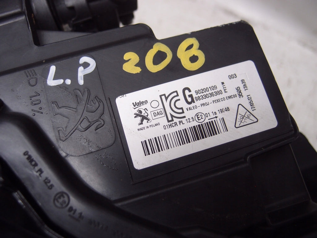 Frontscheinwerfer Peugeot 208 9833036380 Links Scheinwerfer Headlight