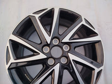 Laden Sie das Bild in den Galerie-Viewer, 1x Alufelge 16 Zoll PW45700004 Toyota Yaris Rim Wheel