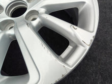 Load image into Gallery viewer, 1x Alufelge 16 Zoll 6.5" 5x114.3 45ET Silber 42611-0DK50 Toyota Yaris Cross FEL9824679632ic