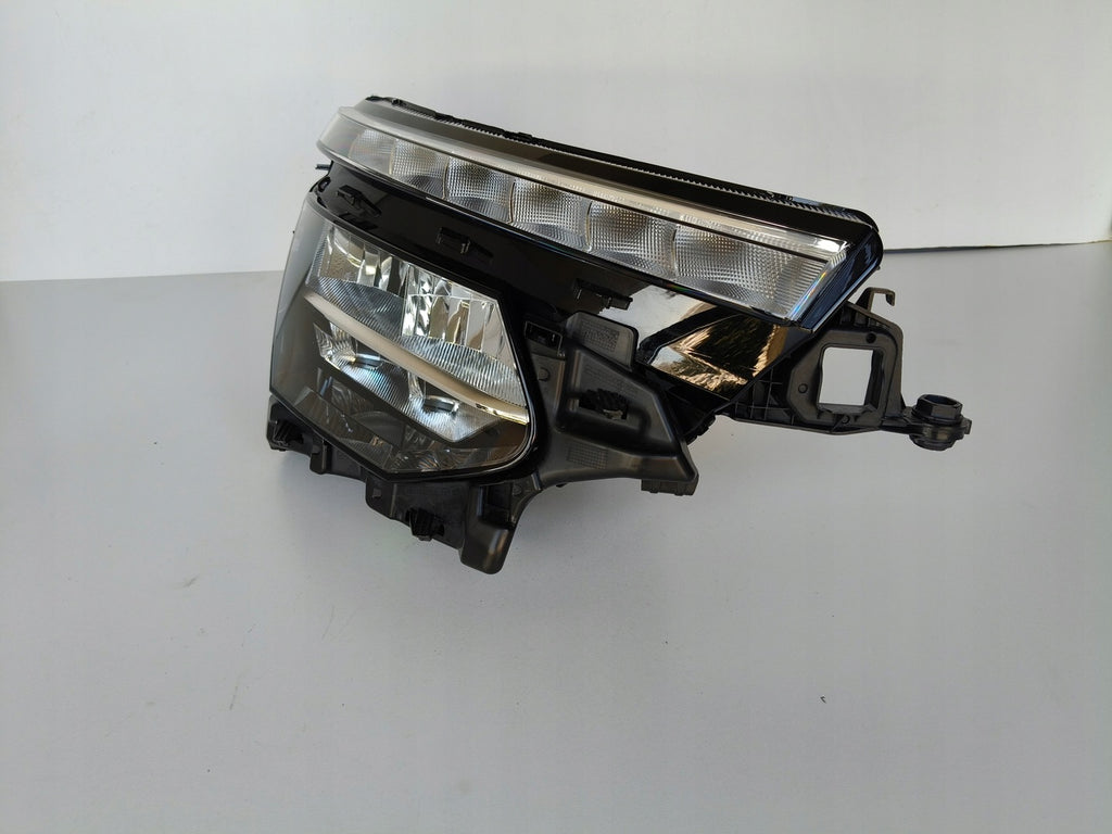 Frontscheinwerfer Skoda Kamiq 658941016B Full LED Rechts Scheinwerfer Headlight SCH7160602137ir
