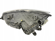 Laden Sie das Bild in den Galerie-Viewer, Frontscheinwerfer Seat Leon Rechts Scheinwerfer Headlight SCH4004252817qv