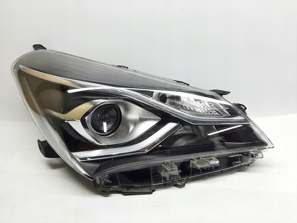 Frontscheinwerfer Toyota Yaris Rechts Scheinwerfer Headlight