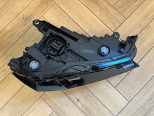 Laden Sie das Bild in den Galerie-Viewer, Frontscheinwerfer Skoda Superb 3P1941016 3P1941015 LED Ein Satz Headlight SCH3036170961yo