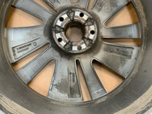 Load image into Gallery viewer, 1x Alufelge 19 Zoll 7.0" 5x108 38ET Glanz Graphit 9809685477 Peugeot I Rim Wheel FEL5542120381vp