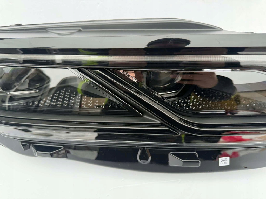 Frontscheinwerfer VW Touareg 761941114A LED Rechts Scheinwerfer Headlight SCH1503943878ss