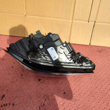 Laden Sie das Bild in den Galerie-Viewer, Frontscheinwerfer BMW G20 87110003 A898504220121B1B187110003 Full LED Rechts SCH3183295756qy