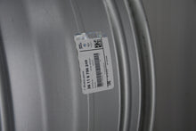 Load image into Gallery viewer, 1x Alufelge 18 Zoll 8.0" 5x120 34ET Glanz Silber 6796249 BMW 1 Rim Wheel FEL6981846962pc