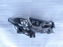 Laden Sie das Bild in den Galerie-Viewer, Frontscheinwerfer Mazda D09K51030 Rechts Scheinwerfer Headlight SCH8070882763yr
