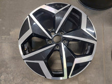 Load image into Gallery viewer, 1x Alufelge 19 Zoll 7.5" 5x112 50ET 10A601025 VW Rim Wheel FEL8714346581rz