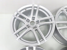 Laden Sie das Bild in den Galerie-Viewer, 4x Alufelge 17 Zoll 7.5" 5x112 27ET Glanz Silber KBA52096 Audi I Rim Wheel FEL1958227904sb