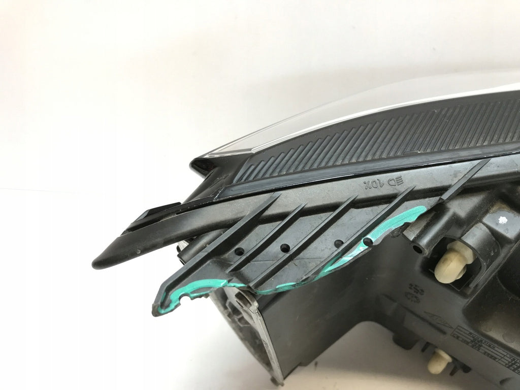 Frontscheinwerfer Dacia Sandero III Logan 260601750R Links Headlight