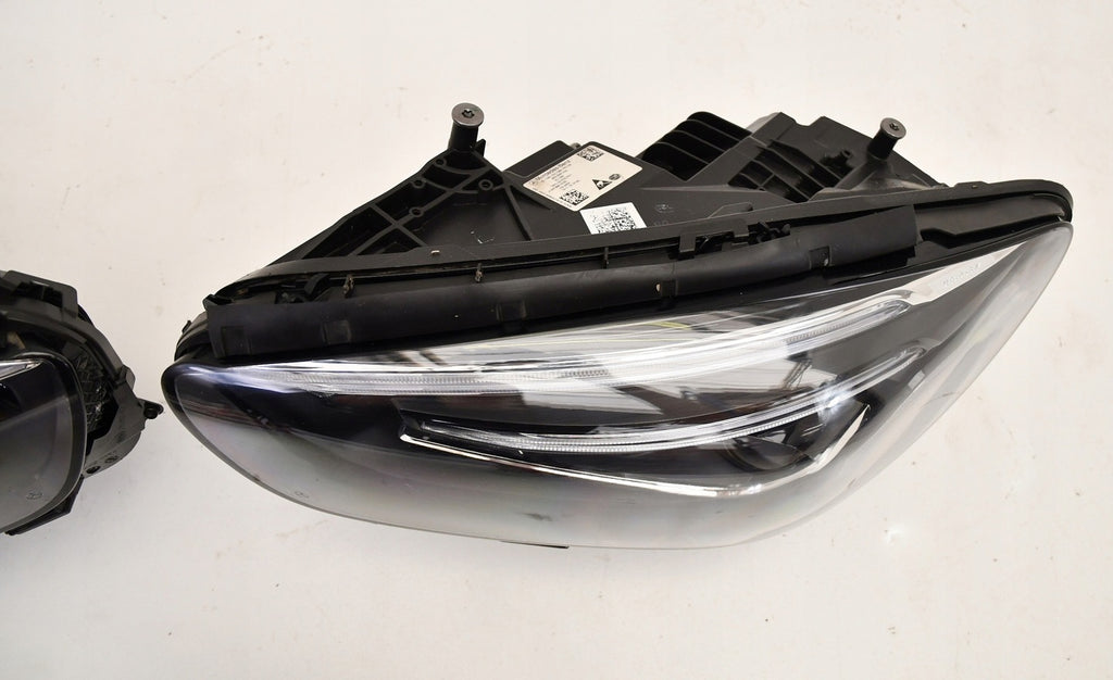 Frontscheinwerfer Mercedes-Benz W247 A2479062003 LED Rechts Headlight