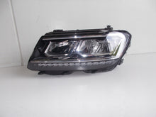 Laden Sie das Bild in den Galerie-Viewer, Frontscheinwerfer VW Tiguan 5NB941035B LED Links Scheinwerfer Headlight